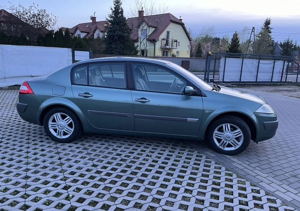 Renault Megane cena 9000 przebieg: 241253, rok produkcji 2003 z Łomianki małe 154